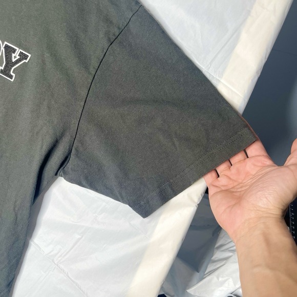 Vintage Y2K Playboy T-Shirt PACSUN Men's Large Playboy Spellout Soft Cotton - L - Picture 6 of 8